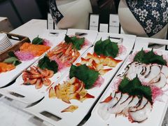 -宁波东钱湖华茂希尔顿酒店·湖畔全日餐厅