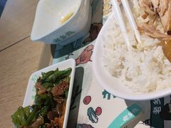 -老乡鸡(上海品尊国际中心店)