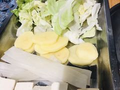 -超越炭火牛蛙火锅鸡(河东店)