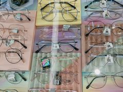 -华彬眼镜专业渐进配镜(潘家园店)