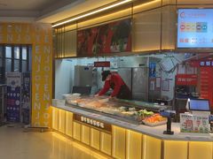 -红渡小香·牛肉麻辣香锅(车站南路店)