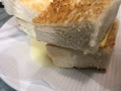 鮮油奶多-华嫂冰室(尖沙咀店)