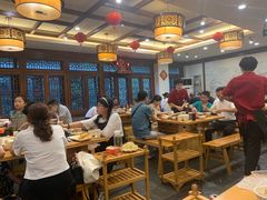 大堂-锅首鲜品火锅(鸳鸯店)