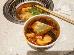 -龍歌自助小火锅(芝罘万达店)