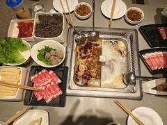 -海底捞火锅(杭州天虹购物中心店)