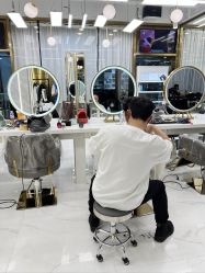 -5M HAIR SALON