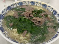 牛肉公仔面-笔架山食堂