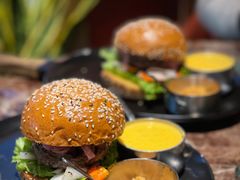 -Let'sBURGERplus·非常创意汉堡(三里屯店)
