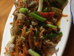 棕包炒肉-龙姐私房菜(和顺古镇店)