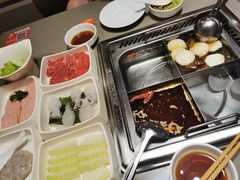 -海底捞火锅(杭州萧山宝龙广场店)