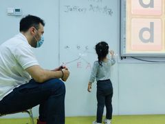 -奇尔思青少儿·语言·艺术·演讲(顾戴路店)