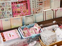 -万达广场(武汉菱角湖店)