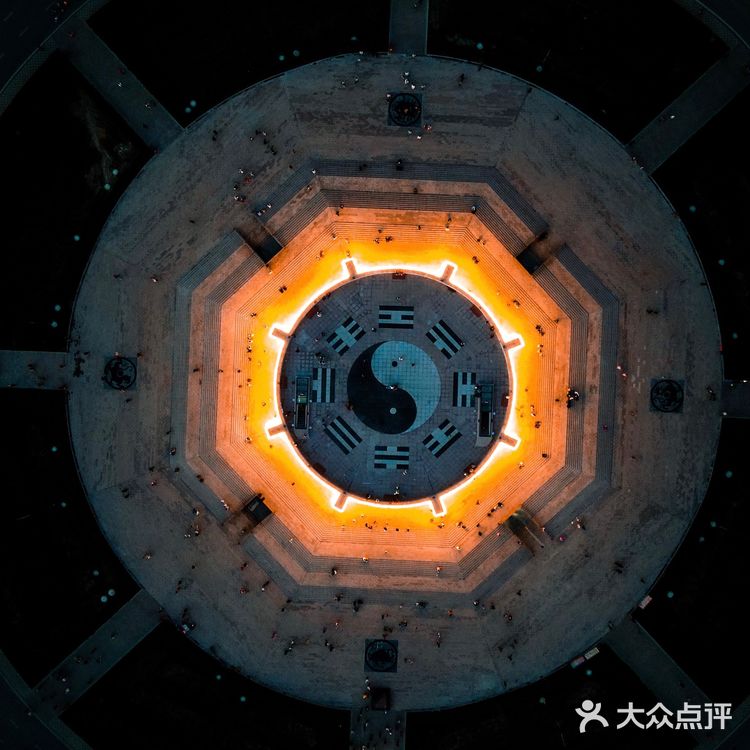 新疆｜北疆环线｜特克斯八卦城｜绝了
