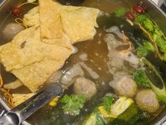 -乡土黄·鲜牛肉火锅·小龙虾(兴业街店)