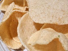 炸龙虾片-LESCEDARS Brasserie Bistro香柏树