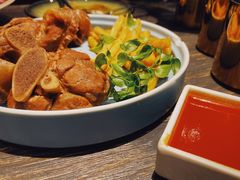 沙吾尔焖小牛腱-塔哈尔·新疆盛宴(城西银泰店)