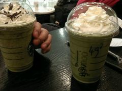 -星巴克(港汇1号办公楼店)