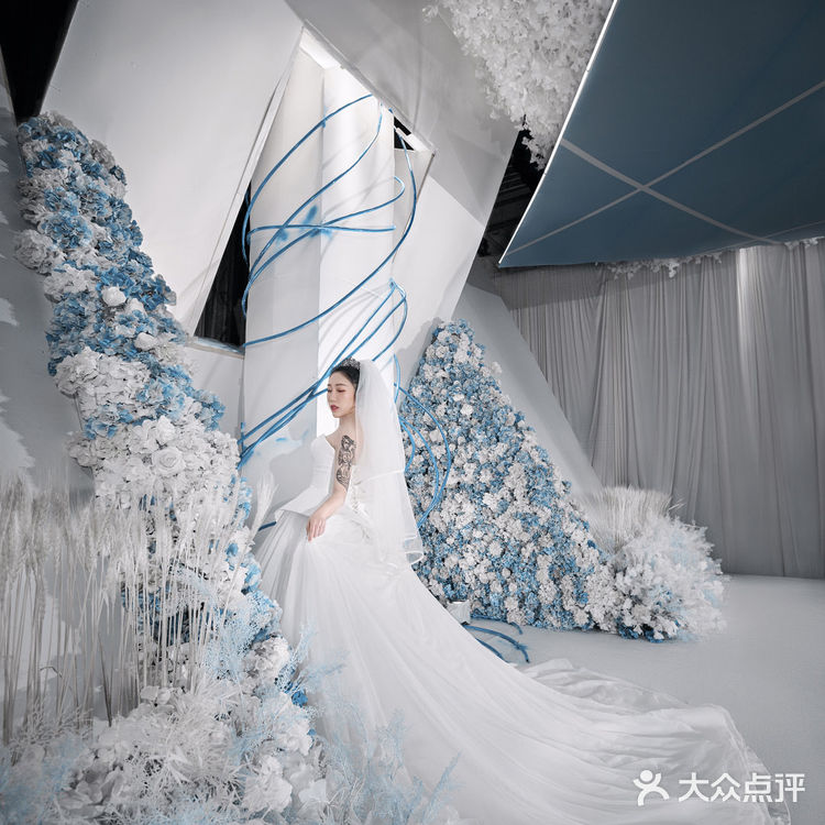 成都婚礼[K歌]花臂新娘的超酷现场