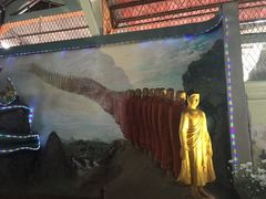 -ခြောက်ထပ်ကြီးရွှေသာလျောင်းဘုရားကြီး