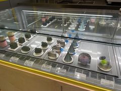 -好利来(建邺吾悦广场Lab主题店)