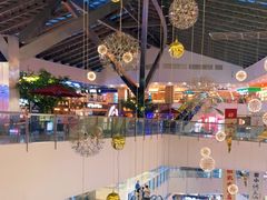 -新田360广场(上海华侨城店)