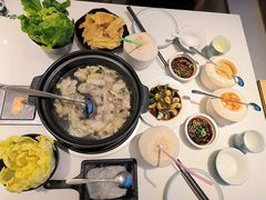 -东椰·海南椰子鸡火锅(朝阳门店)