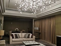 -上海宝华万豪酒店