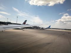 -蒙特利尔皮埃尔·埃利奥特·特鲁多国际机场