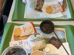 -麦当劳(假日广场店)