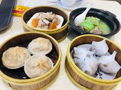 -汕尾巴黎半岛酒店