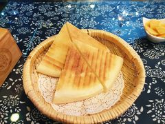 三角饼-八两八金·莱芜特色炒鸡(市南漳浦路店)