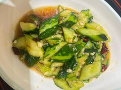 -黄记煌三汁焖锅(新佳丽江汉路店)