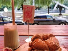 -Catch Bagel(芳草地店)