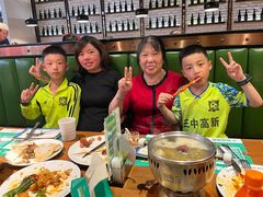 -亚马逊环球美食百汇(新城吾悦广场店)