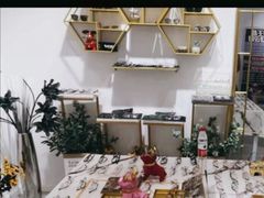 -肆兮眼镜·蔡司·徕卡战略合作店(大坪店)
