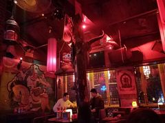 -UP嘻哈酒吧(粉巢店)