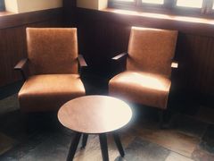 用餐区-星巴克臻选(成都宽窄巷子店)