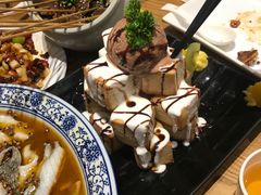 面包诱惑-峨嵋小镇·川菜(勒泰中心店)