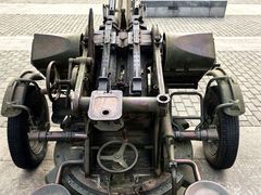 -轻武器博物馆
