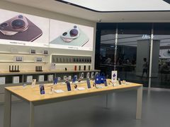 -华为授权体验店(中山公园来福士)
