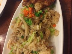 -玛格萝妮比萨屋(四平店)