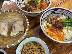 -郑记biangbiang面(钟楼店)