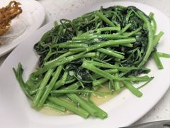 -肥仔文澳门猪骨煲(南京西路店)