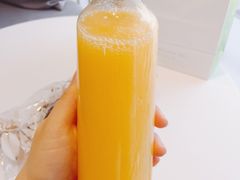 芒果汁-执茶识麦(万达华府店)