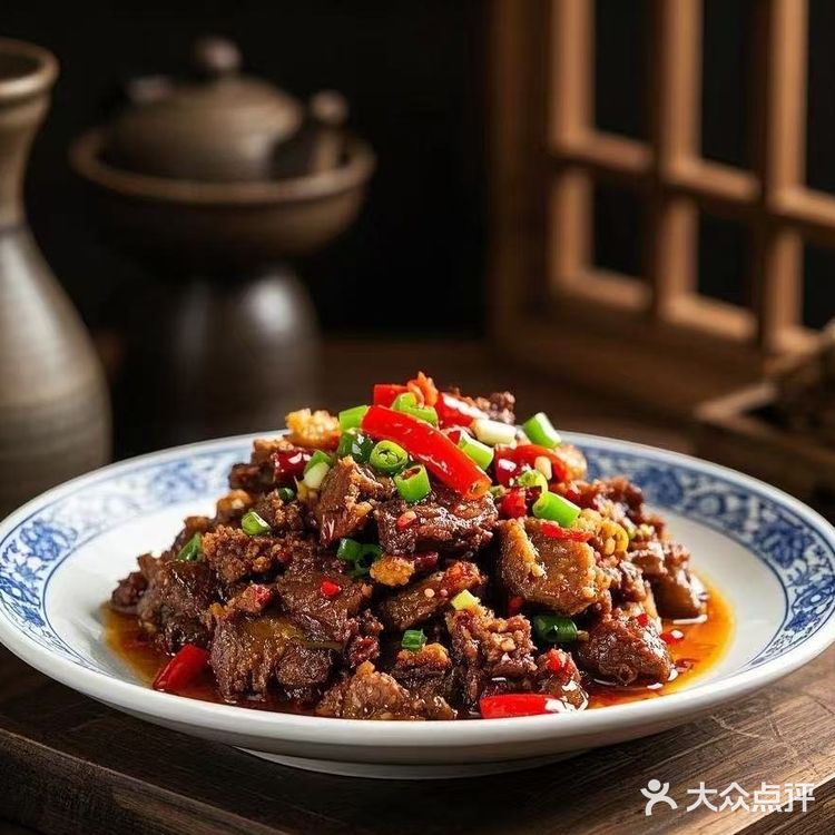 江西小炒凭‘致命辣’逆袭出圈!