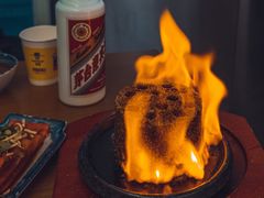 -包整·丝娃娃(一览甲秀楼风景店)