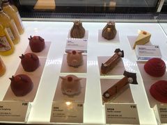 -Fridi Patisserie Cafe