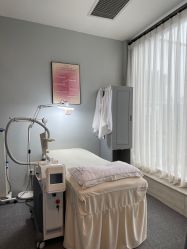 -植蔻妍倍儿专业脱毛·皮肤管理