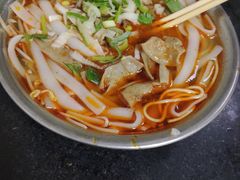 -薛记襄阳香辣牛肉面(平安路店)