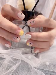 -纤指百魅美甲美睫